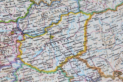 A Riporterek Határok Nélkül kritikája a magyar kormányszóvivő ellenséges hangú bejegyzéséről