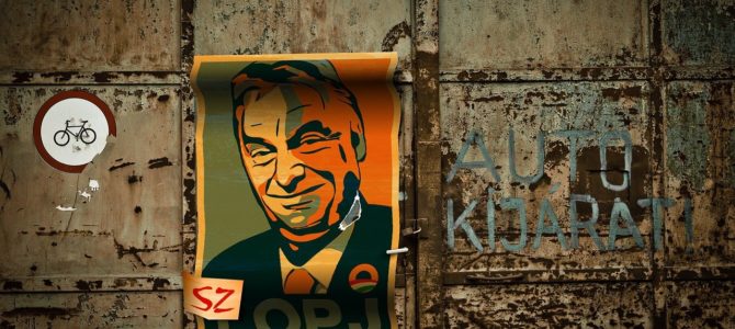 Spannender Zoom-Talk zur Situation in Ungarn & Polen und dem „Impeachment“-Verfahren gegen Donald Trump zum Nachhören!