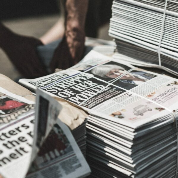 Das Forum für Information und Demokratie fordert einen „New Deal für den Journalismus“